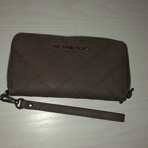 Michael Kors Wrislet